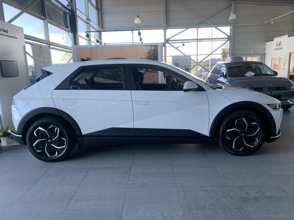Hyundai Ioniq 5 Allrad MJ23 77,4KWh Batt. 325 PS Basis foto 2