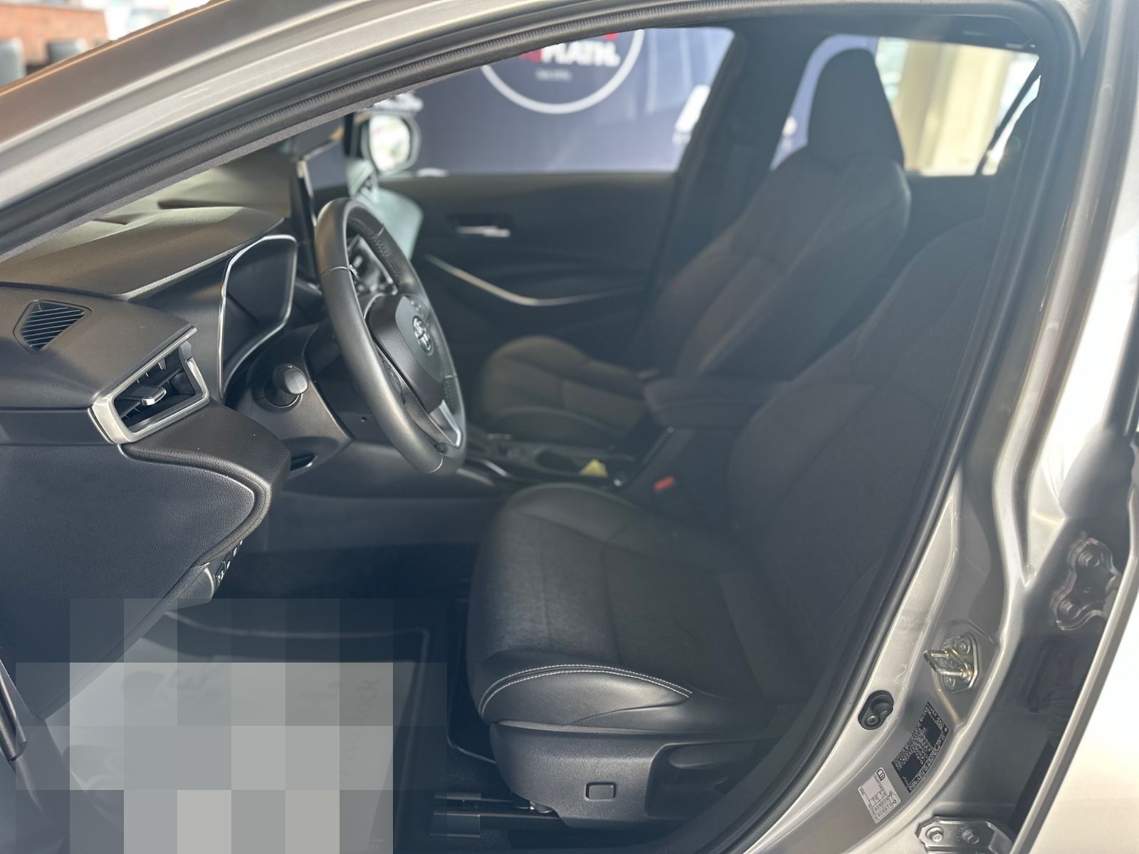 Toyota Corolla Touring Sports Hybrid Style foto 9