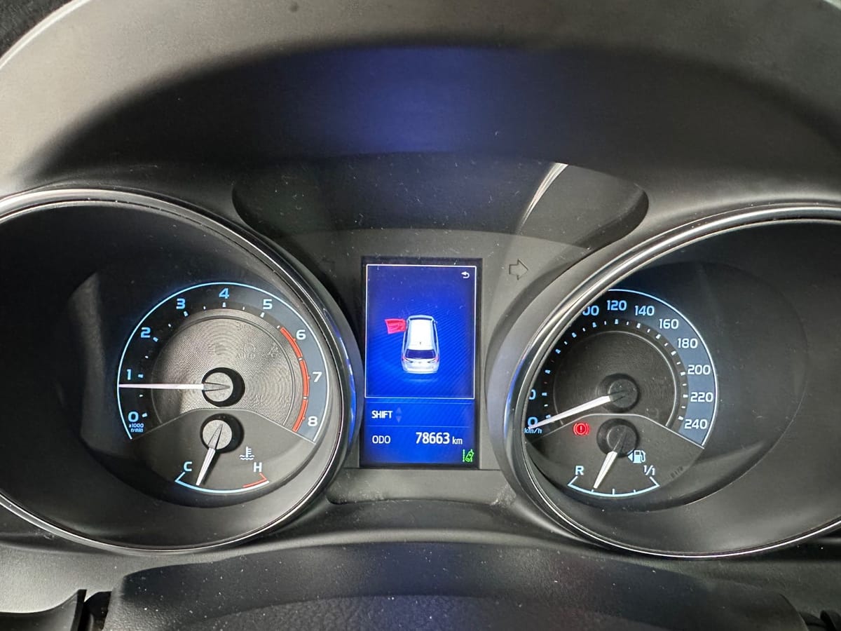 Toyota Auris Touring Sports Team D foto 12