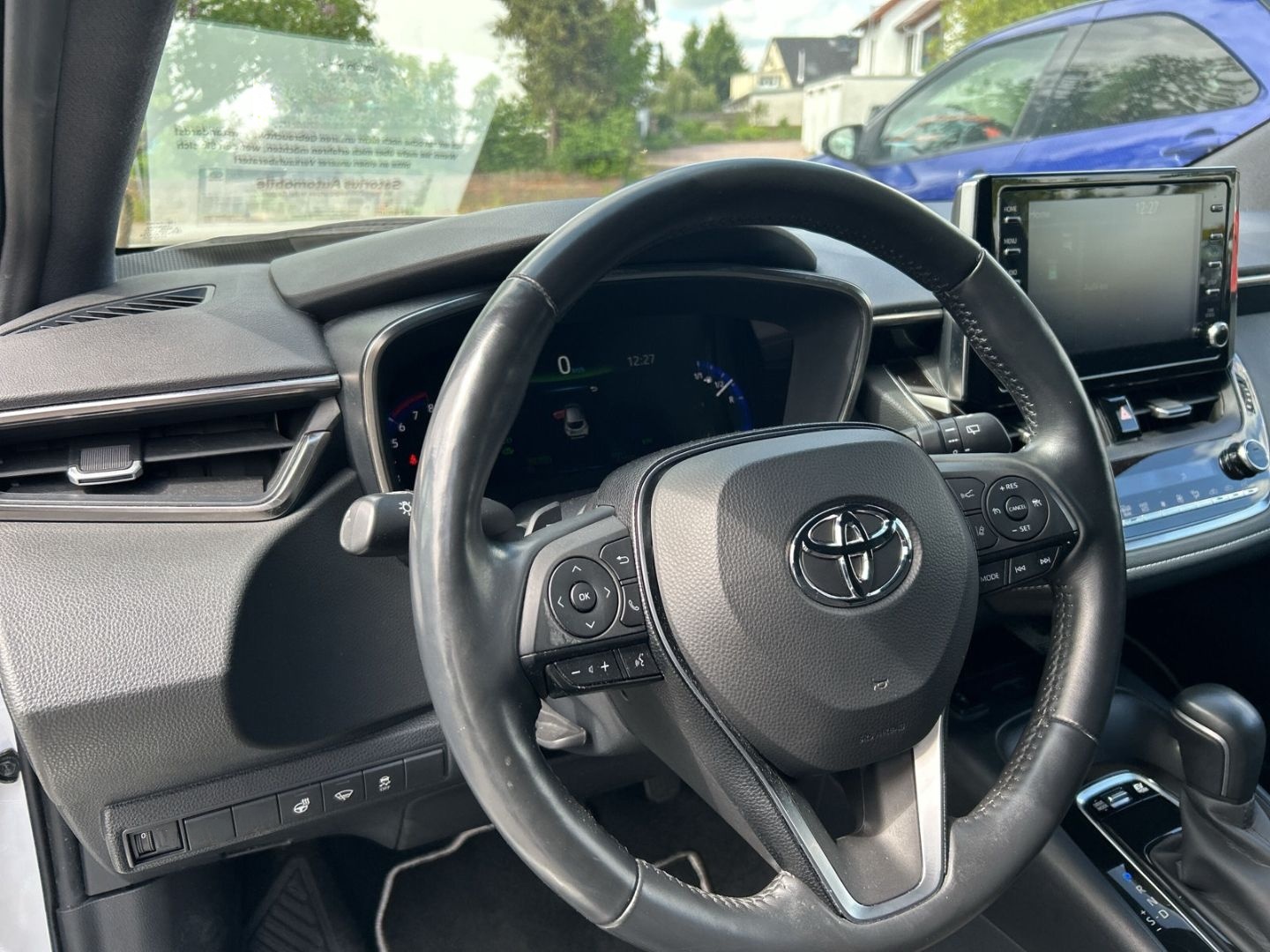 Toyota Corolla Hybrid 2.0 L Hyb. 5-Tg. Club LED ACC Meh foto 12