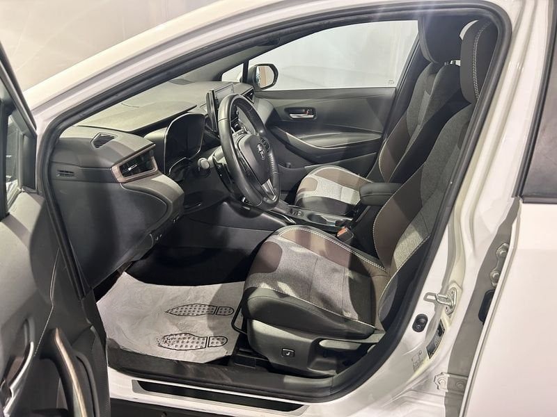 Toyota Corolla 2.0 Hybrid Touring Sport TREK foto 12