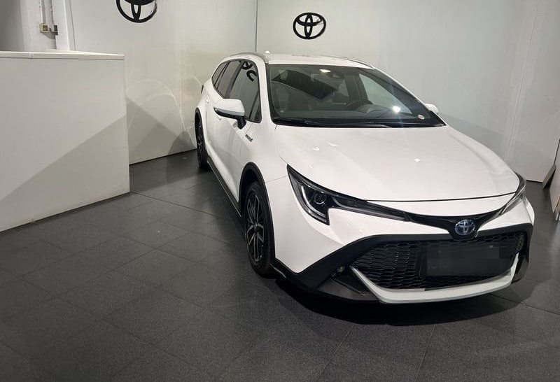 Toyota Corolla 2.0 Hybrid Touring Sport TREK foto 3