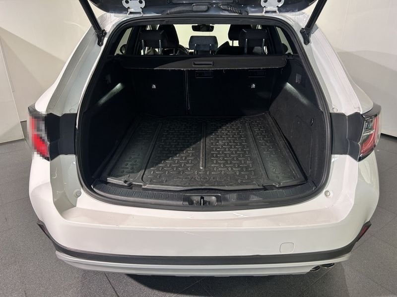 Toyota Corolla 2.0 Hybrid Touring Sport TREK foto 6