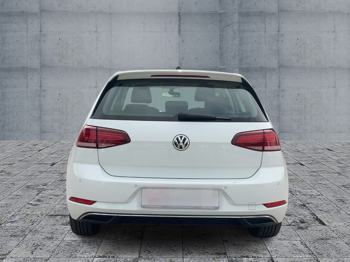 Volkswagen Golf VII e-Golf LED+NAV+APP+2xPDC+MFA+MFL+LM16" foto 5