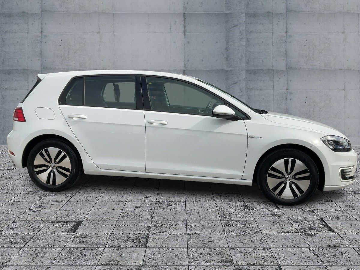 Volkswagen Golf VII e-Golf LED+NAV+APP+2xPDC+MFA+MFL+LM16" foto 7