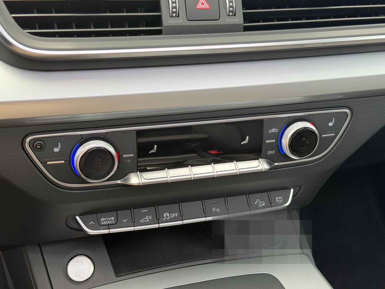 Audi Q5 50 TFSI e quattro advanced+Pano+AHK+1.Hand foto 19