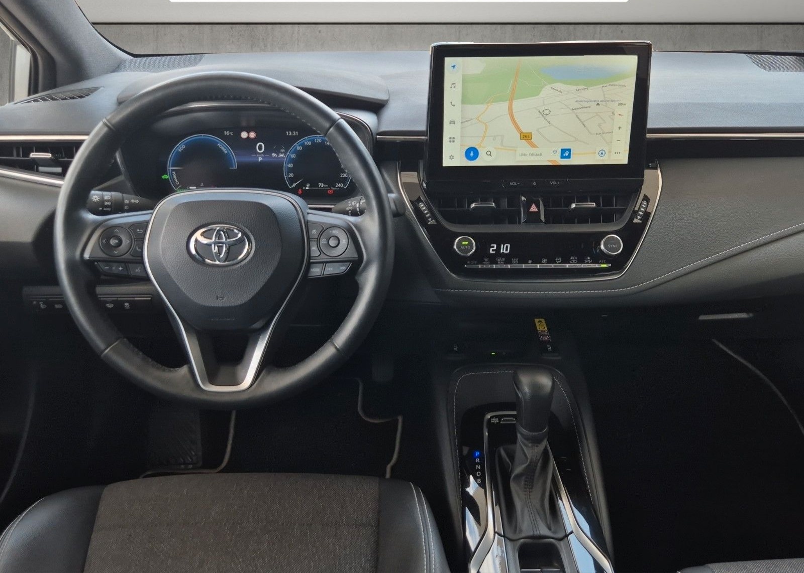 Toyota Corolla TS Hybrid Team D Navi Carplay PDC LED foto 13