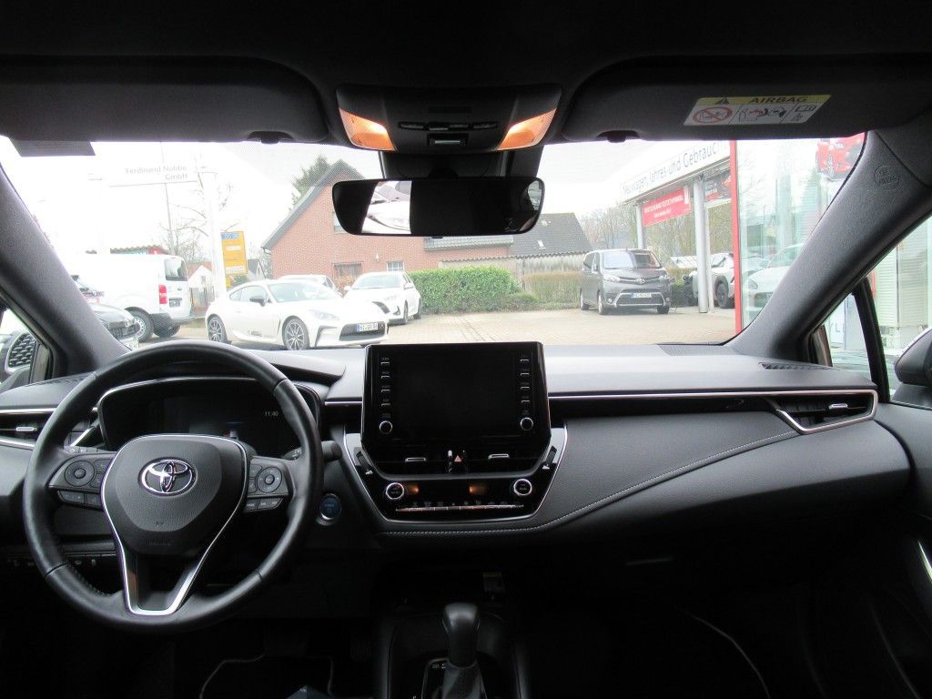 Toyota Corolla 1.8 Hybrid Club foto 13