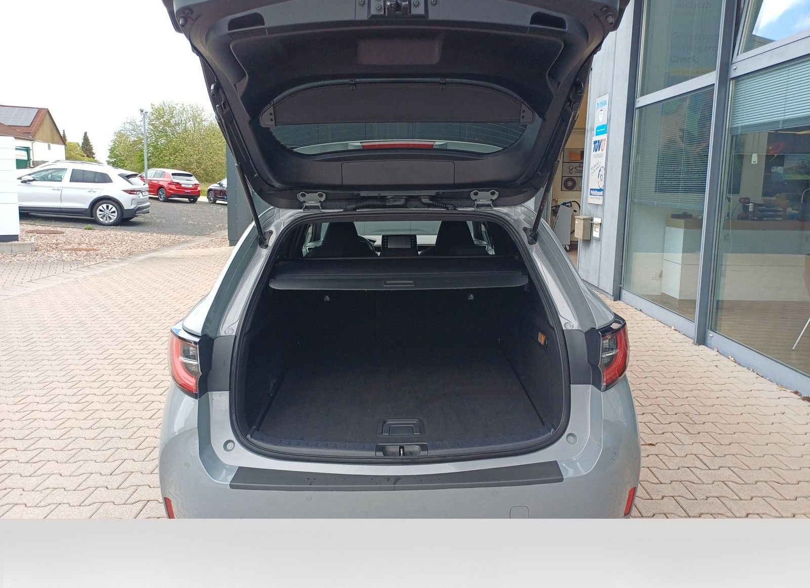Toyota Corolla Touring Sports Hybrid Team D foto 11
