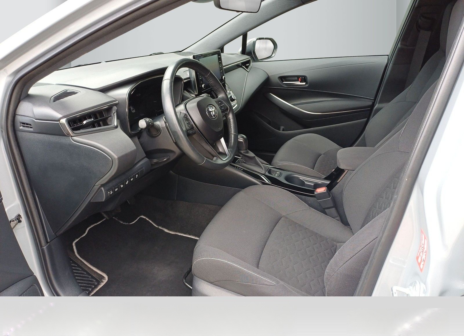 Toyota Corolla Touring Sports Hybrid Team D foto 7