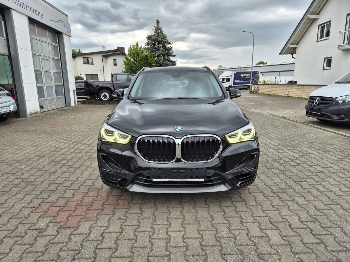 BMW X1 sDrive 18 i Advantage Automatic Navi foto 2