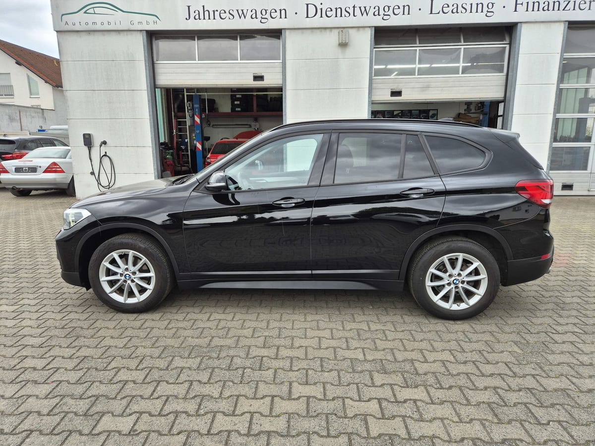 BMW X1 sDrive 18 i Advantage Automatic Navi foto 4