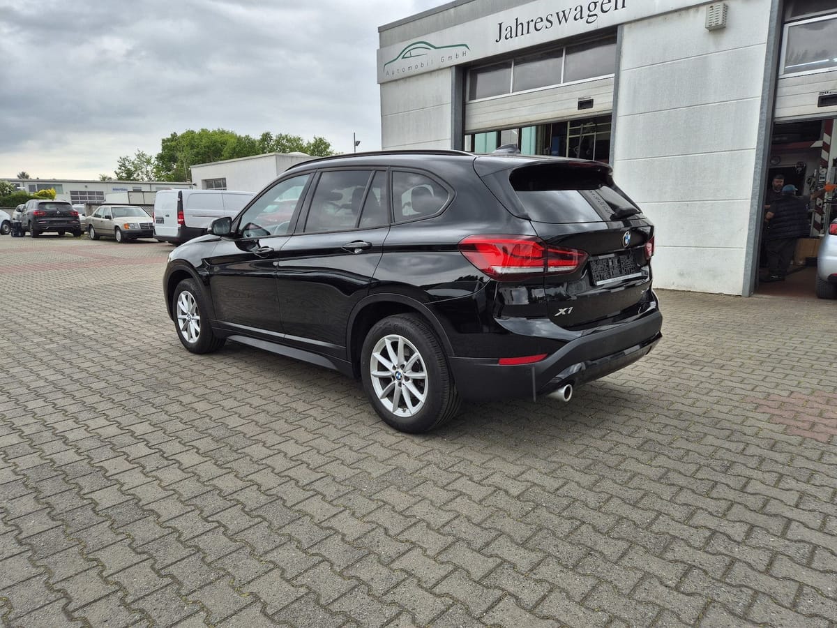 BMW X1 sDrive 18 i Advantage Automatic Navi foto 5