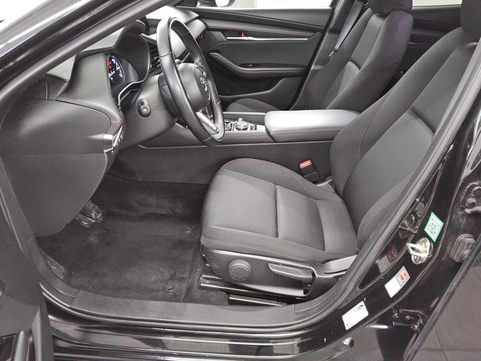 Mazda 3 2.0 SKYACTIV-G Homura Navi LED RfK HuD PDC Shz foto 8
