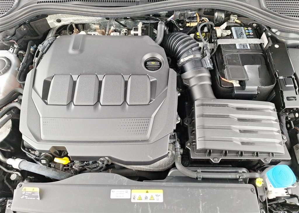Volkswagen Golf Variant Life 2.0 TDI BusinessPremium Navi foto 24