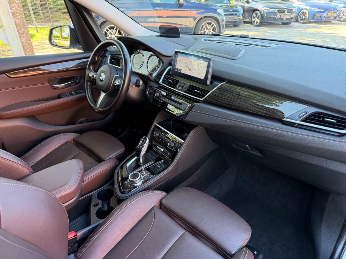 BMW 220d GT xDrive Luxury Line Leder Panor. HUD ACC foto 6