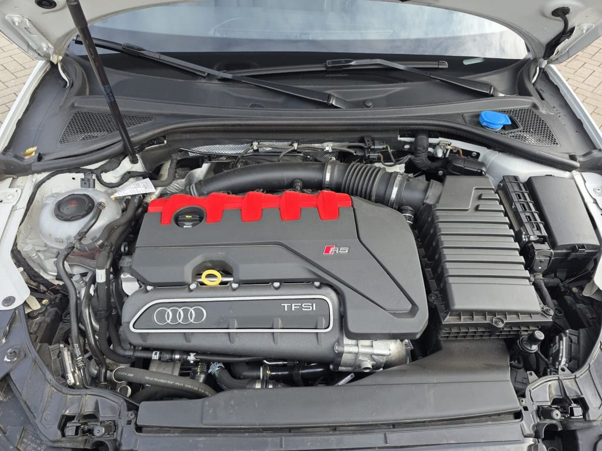 Audi RS3 SB DAZA no OPF RS-AGA Rep.Versicherung foto 11