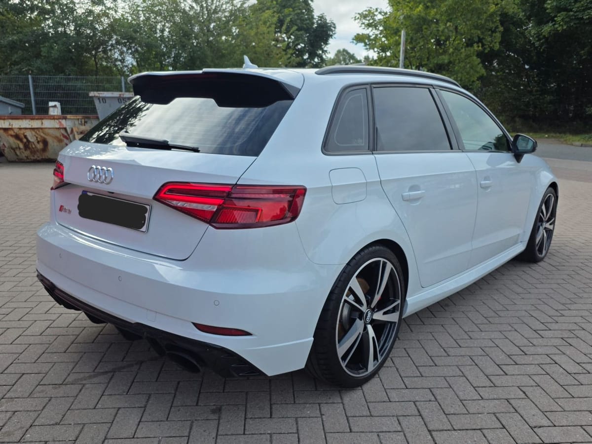 Audi RS3 SB DAZA no OPF RS-AGA Rep.Versicherung foto 3