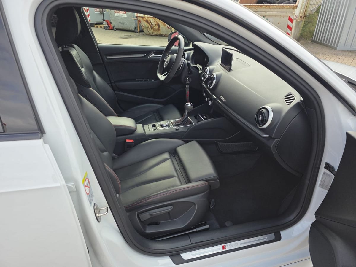 Audi RS3 SB DAZA no OPF RS-AGA Rep.Versicherung foto 6