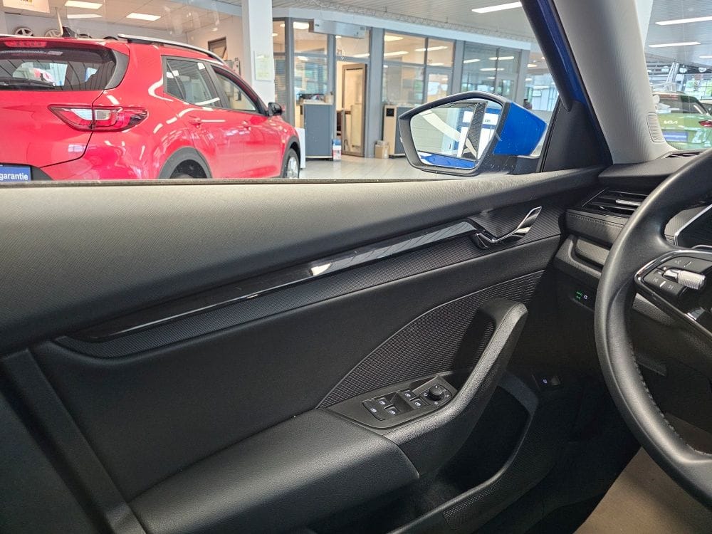 Skoda Octavia Ambition LED Smart-Link PDC W-LAN foto 21
