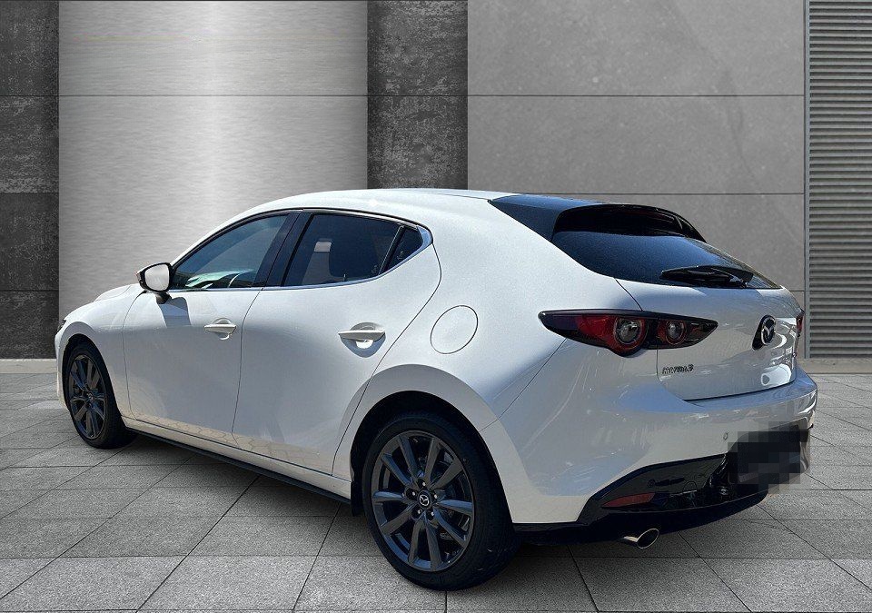 Mazda 3 SKYACTIV-G 2.0 150PS M Hybrid foto 3