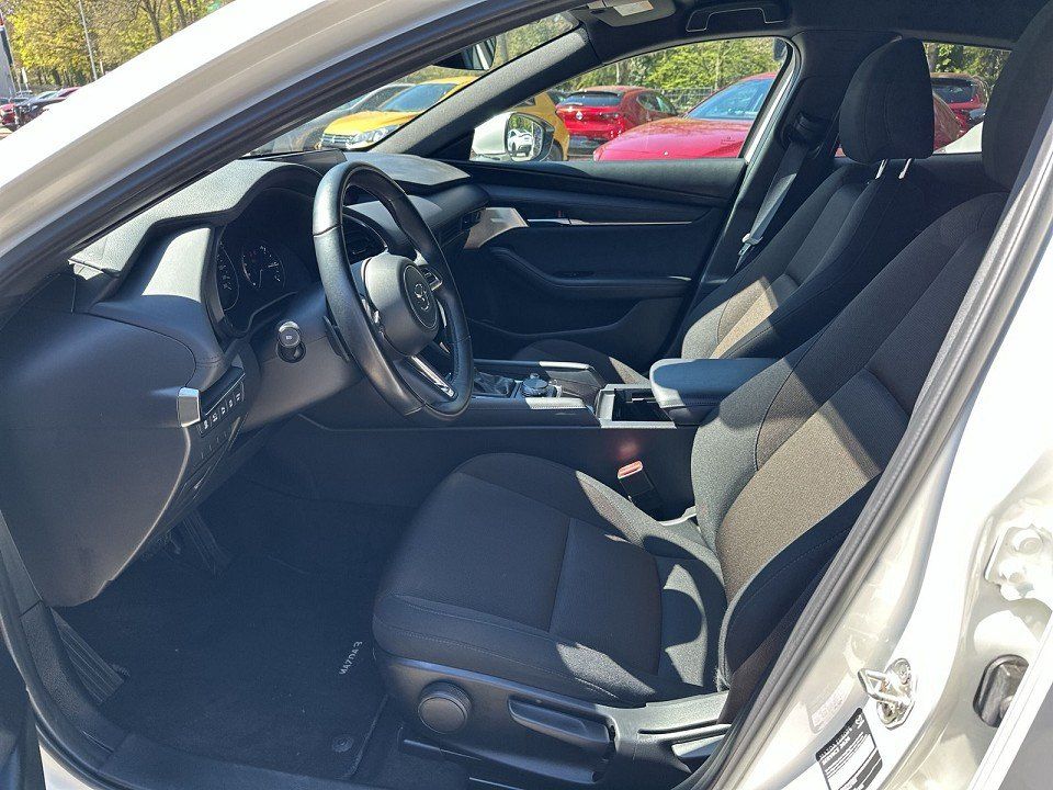 Mazda 3 SKYACTIV-G 2.0 150PS M Hybrid foto 7
