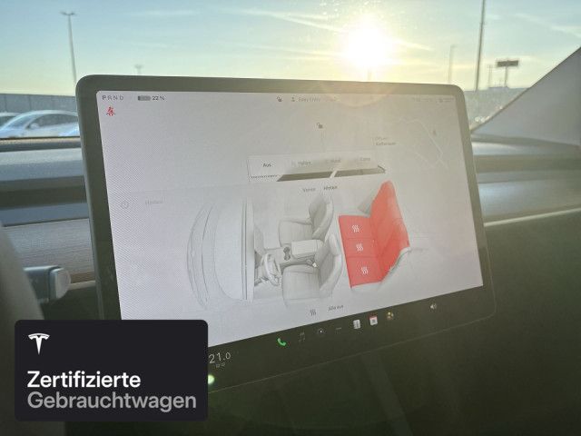 Tesla Model Y Rear-Wheel Drive foto 16