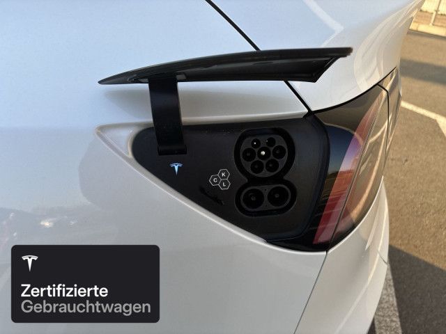 Tesla Model Y Rear-Wheel Drive foto 19