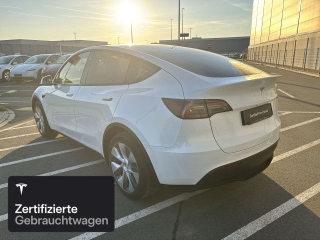 Tesla Model Y Rear-Wheel Drive foto 5