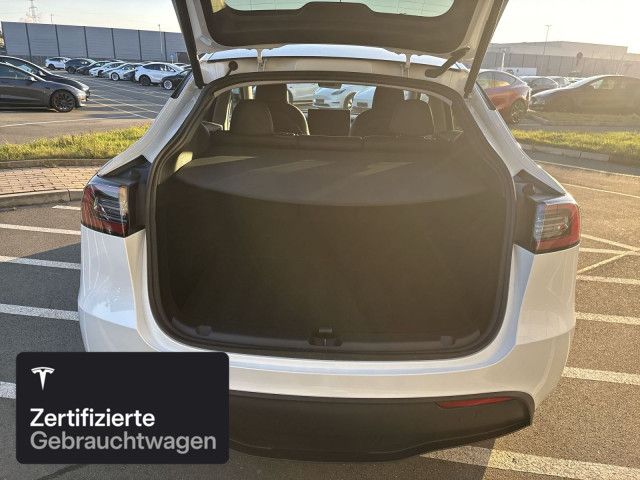Tesla Model Y Rear-Wheel Drive foto 9