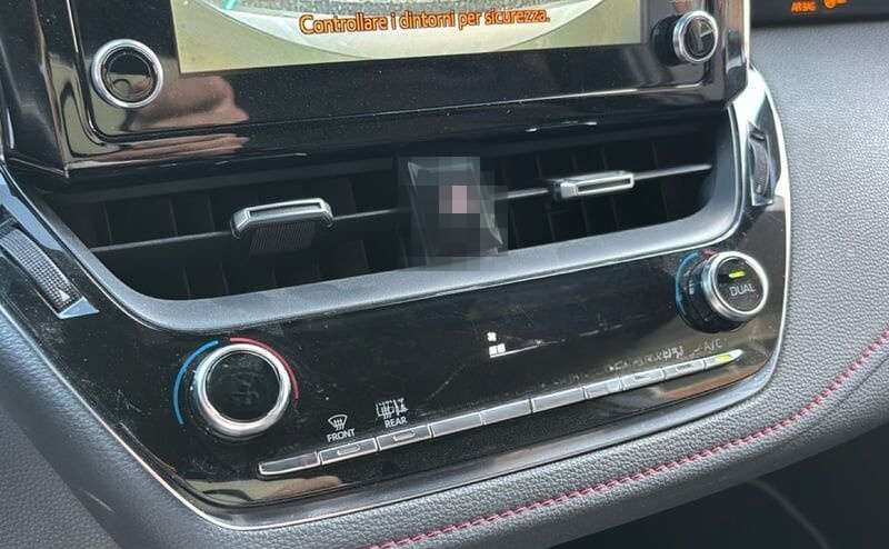 Toyota Corolla 2.0 Hybrid Lounge foto 9