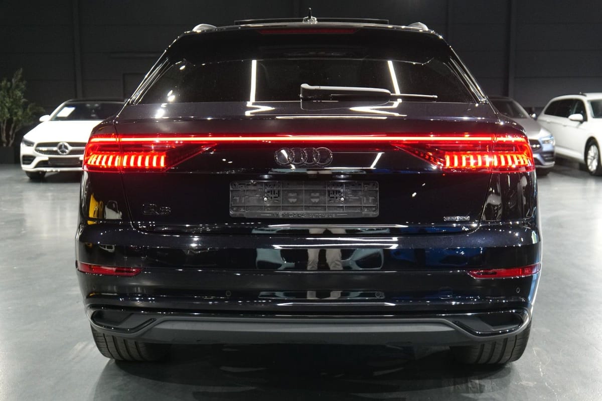 Audi Q8 50 TDI quattro Luft Panorama HUD AHK foto 9