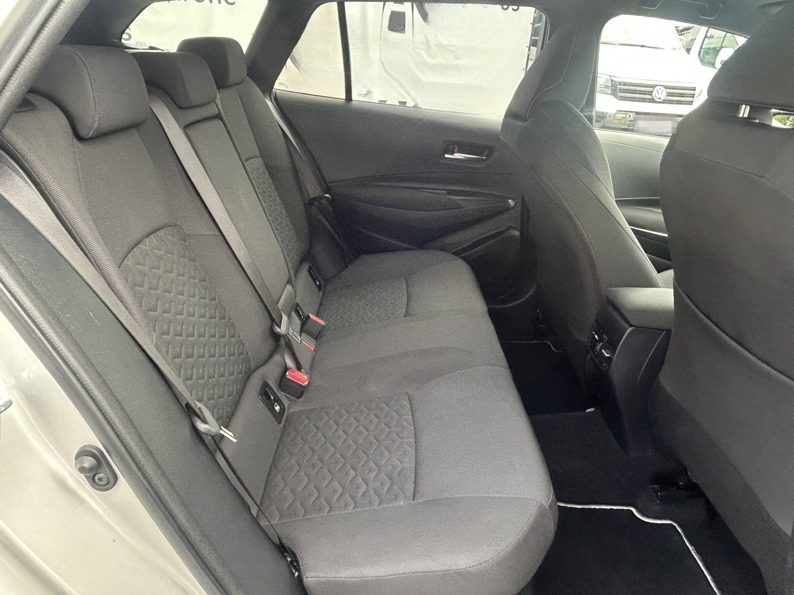 Toyota Corolla 2.0 Hybrid Team D *KEYLESS*FAHRASS-PAKET foto 14