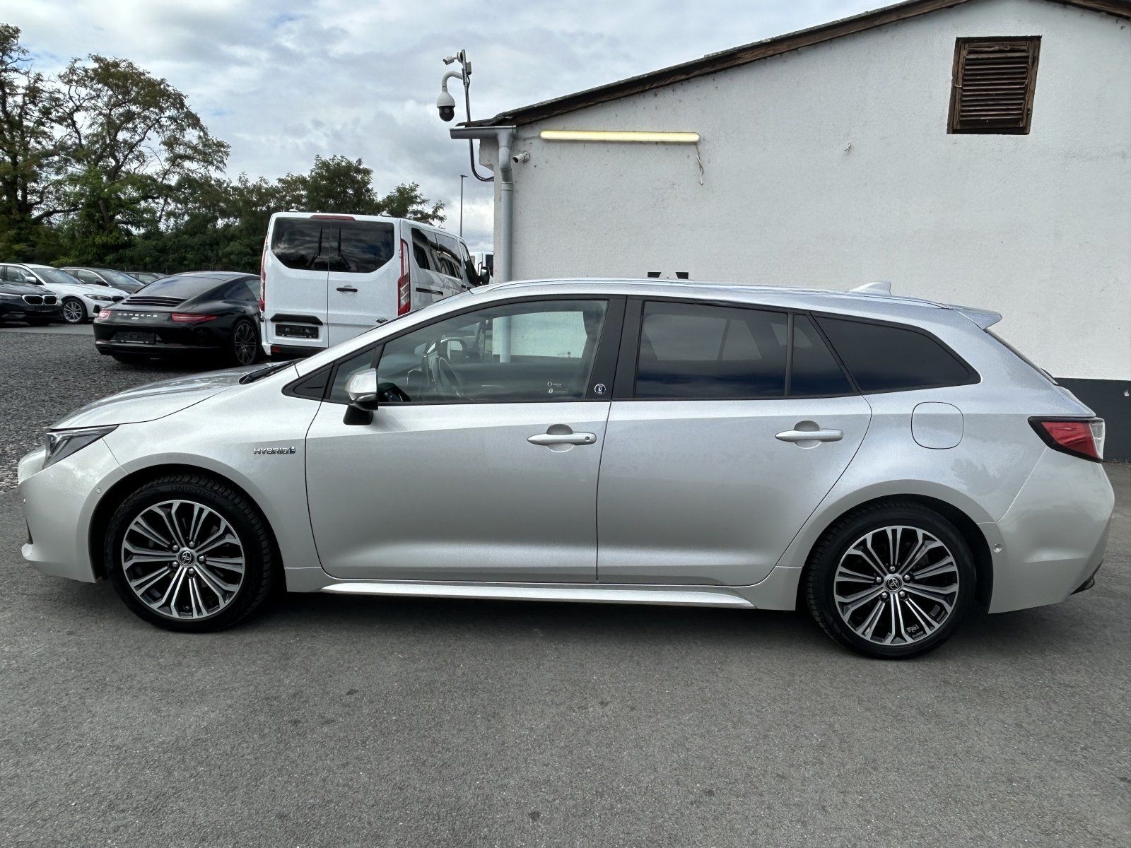 Toyota Corolla 2.0 Hybrid Team D *KEYLESS*FAHRASS-PAKET foto 9