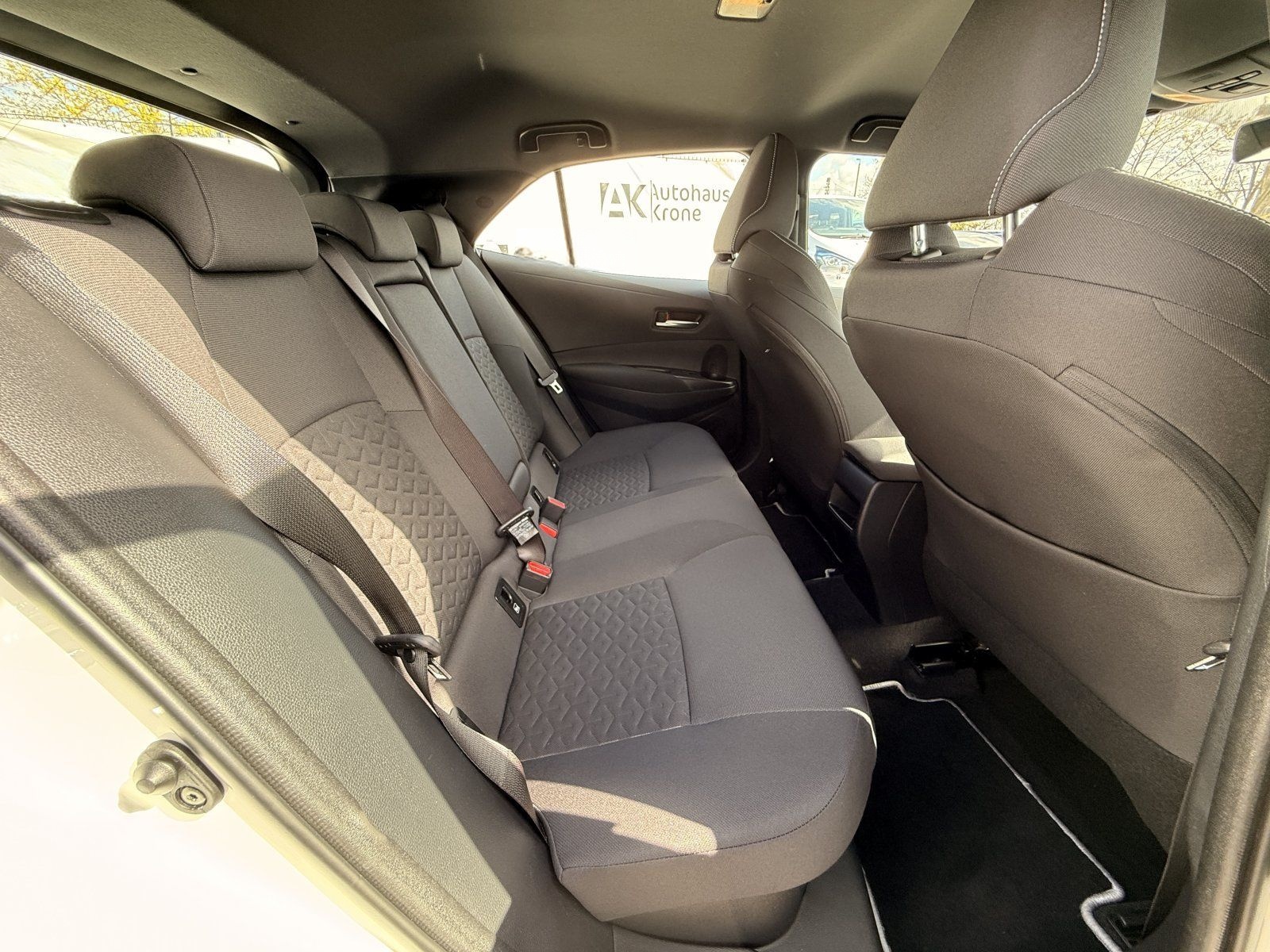 Toyota Corolla 1.8 Hybrid Business Edition  *AUTOMATIK* foto 21