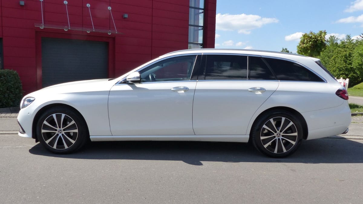 Mercedes-Benz E 300 de T-Modell Avantgarde AHK WR NR foto 4