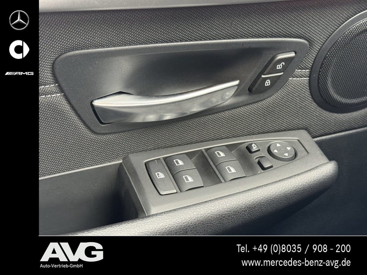 BMW 218d Advantage Navi LED PDC HUD foto 15