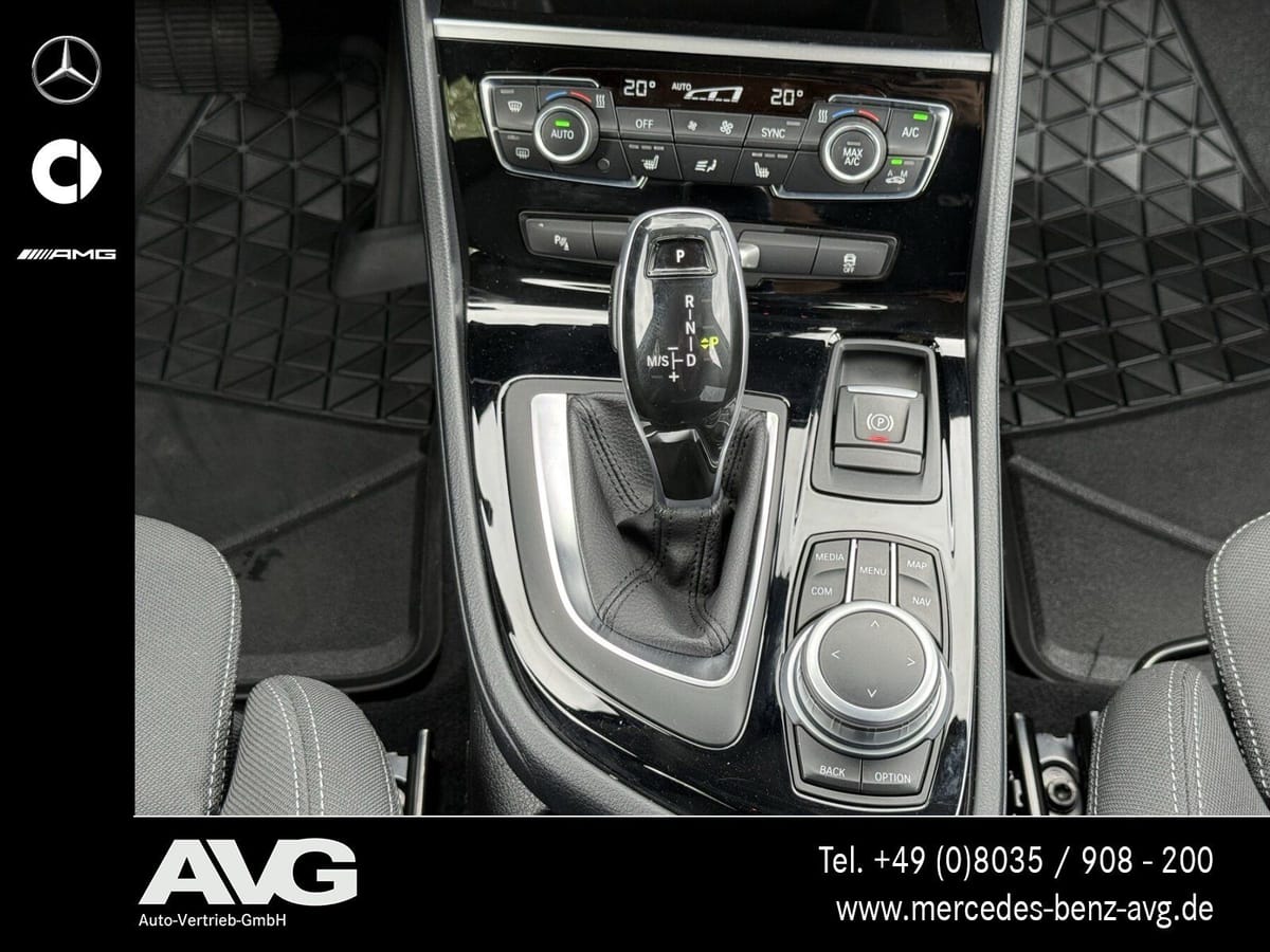 BMW 218d Advantage Navi LED PDC HUD foto 21