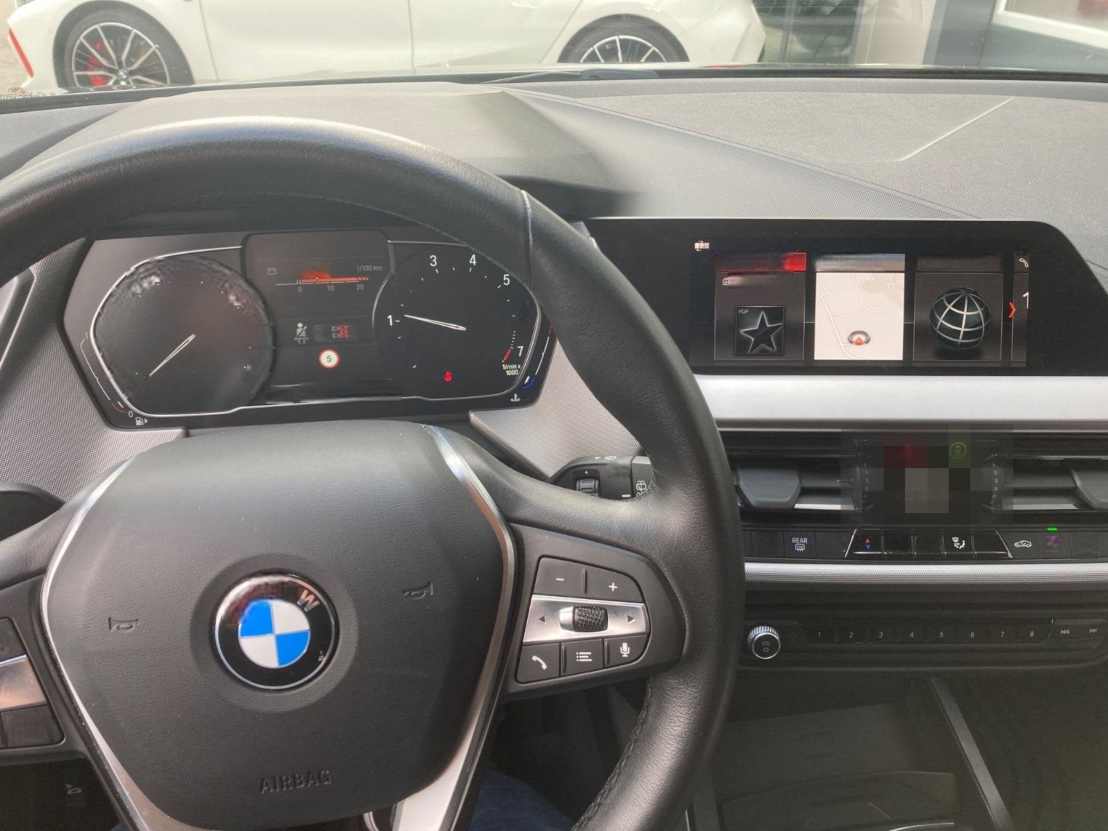 BMW 118i Advantage *WLAN*PDC*Navi*Sitzh*LED foto 13