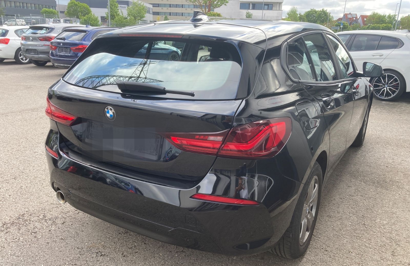 BMW 118i Advantage *WLAN*PDC*Navi*Sitzh*LED foto 4
