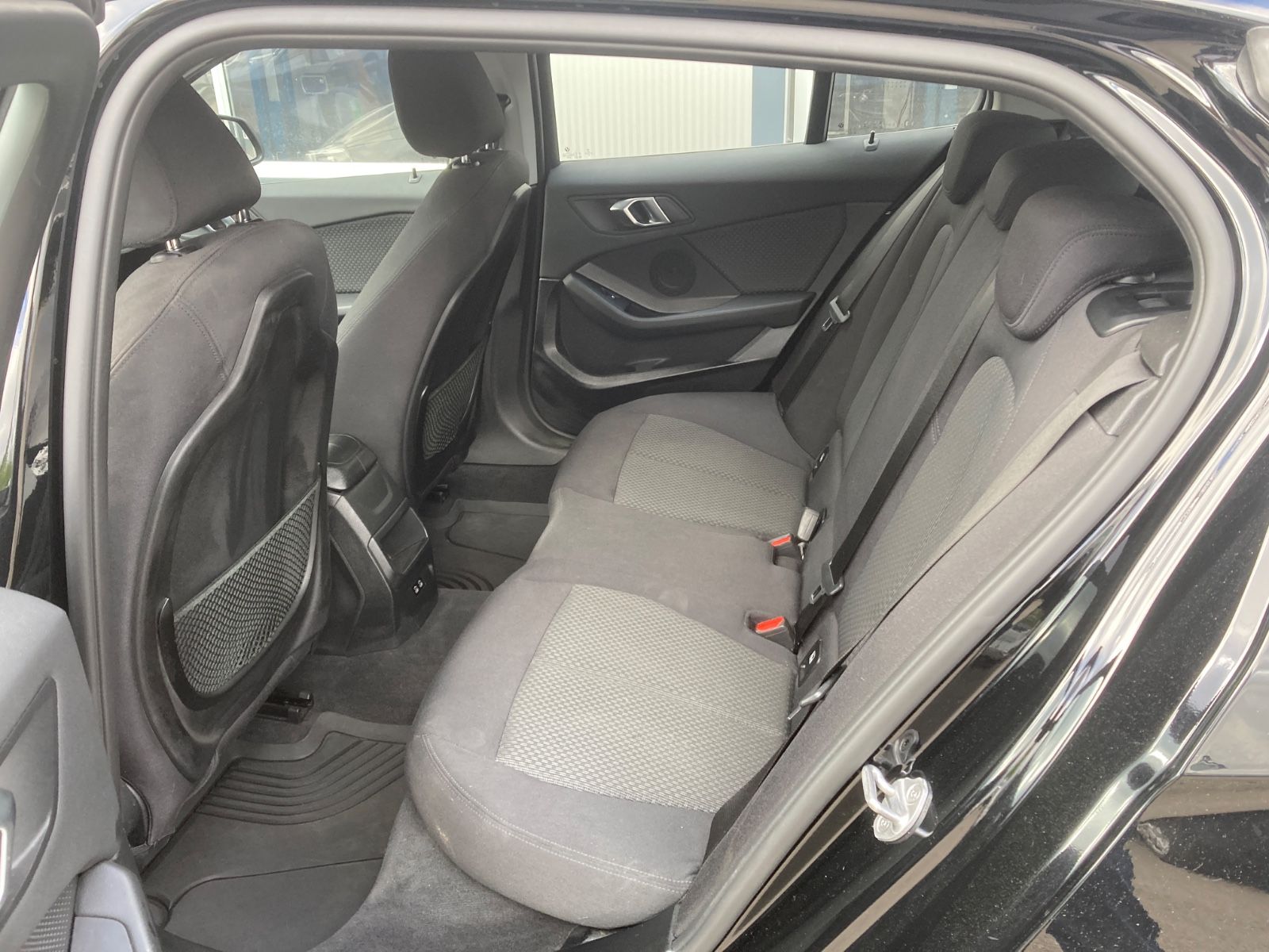BMW 118i Advantage *WLAN*PDC*Navi*Sitzh*LED foto 9