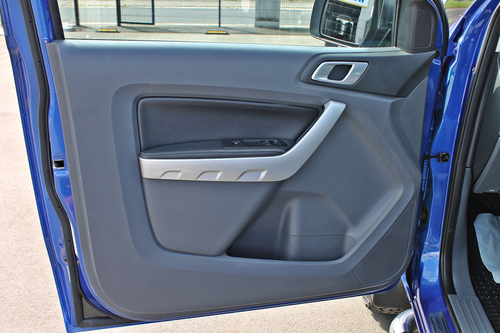 Ford Ranger Limited Extrakabine 4x4(AHK,Navi,SHZ,RFK) foto 21