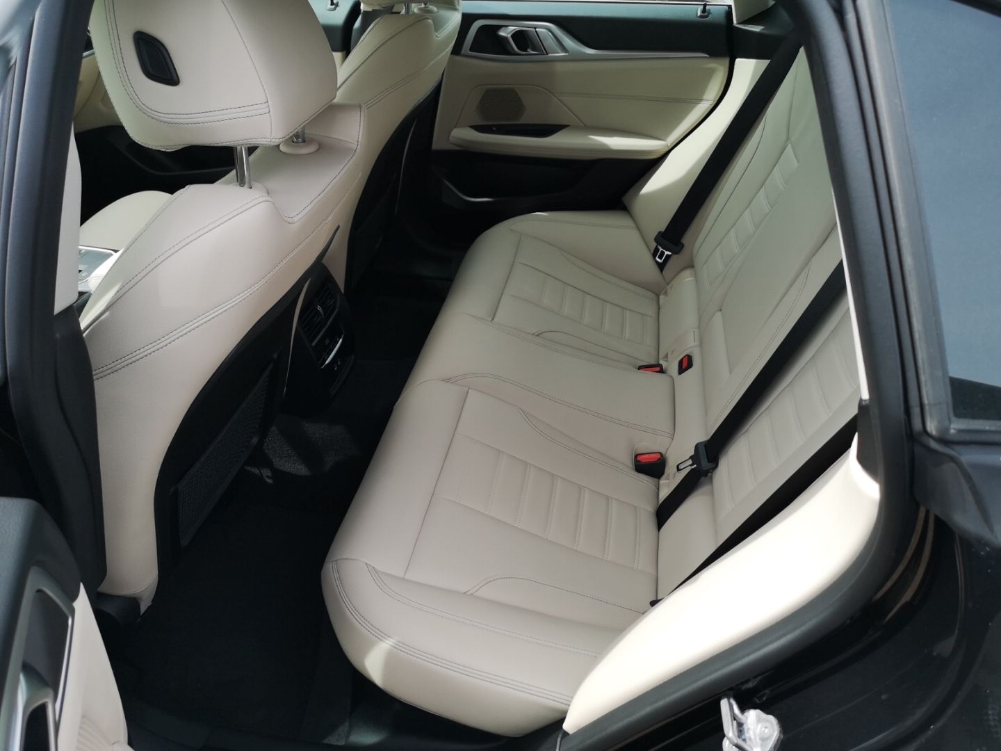 BMW 420 Gran Coupe d xDrive LASER+LEDER+SHZ+PDC foto 16
