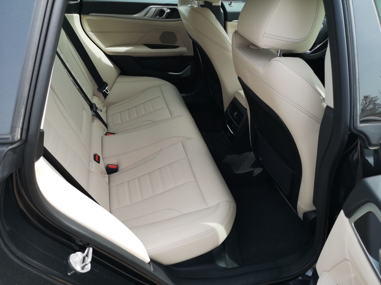 BMW 420 Gran Coupe d xDrive LASER+LEDER+SHZ+PDC foto 17