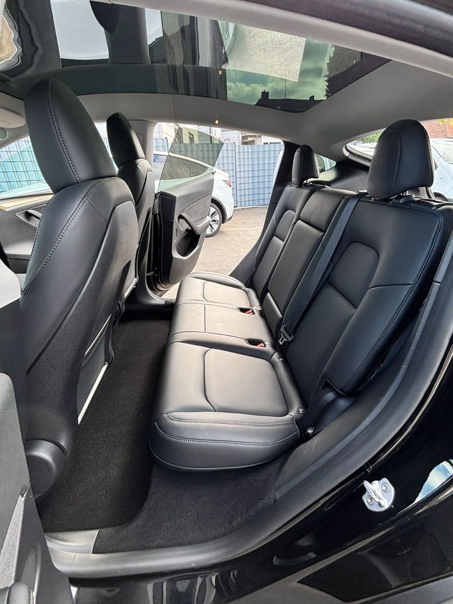 Tesla Model Y Basis RWD # black # AHK # MWST. foto 12
