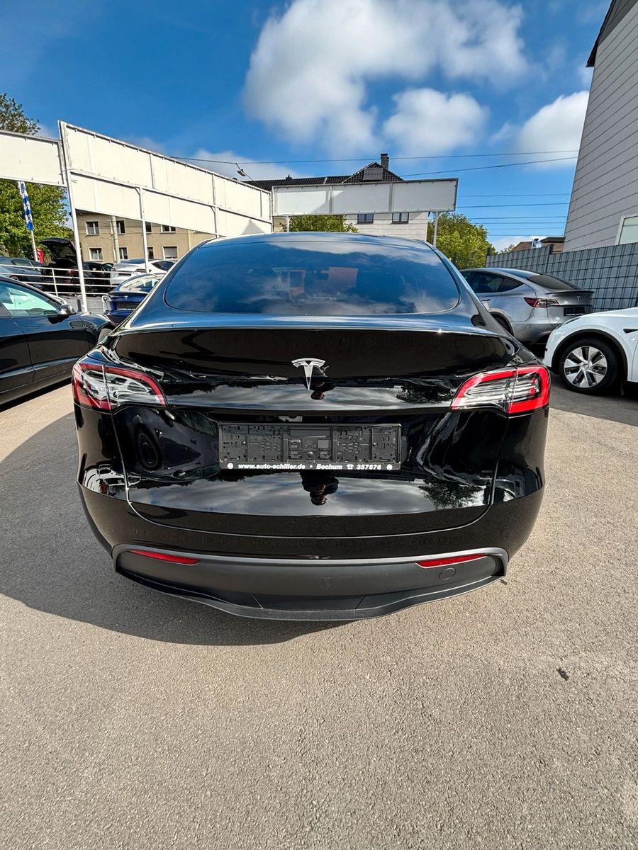 Tesla Model Y Basis RWD # black # AHK # MWST. foto 7