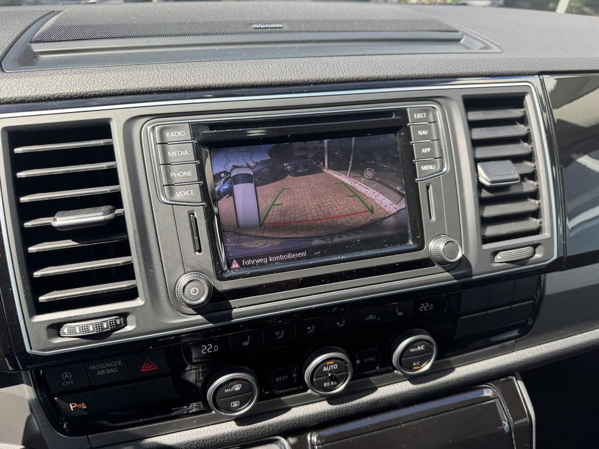 Volkswagen T6 Multivan 70 Jahre Bulli AHK Standheizung LED foto 5
