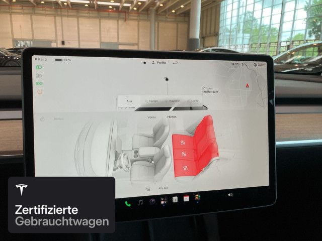 Tesla Model Y Rear-Wheel Drive foto 16