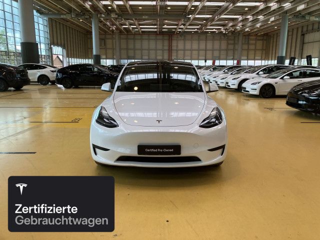 Tesla Model Y Rear-Wheel Drive foto 3