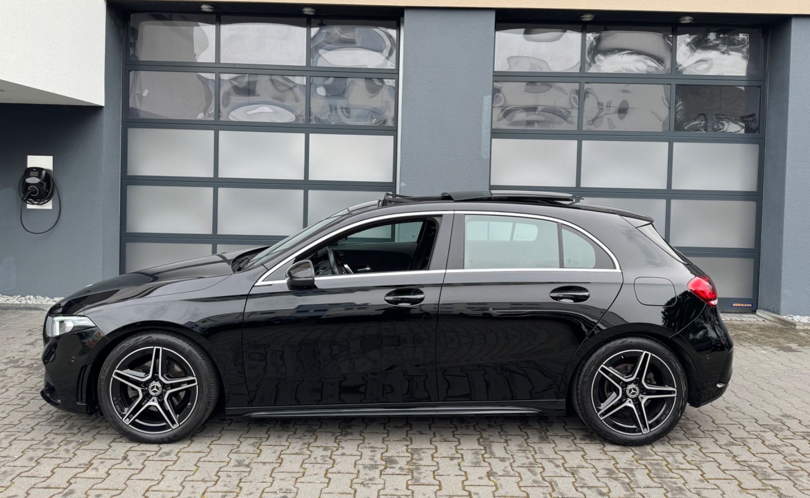 Mercedes-Benz A 200 d 8G-DCT "AMG Line" Pano/MBUX/LED/1.Hd. foto 2